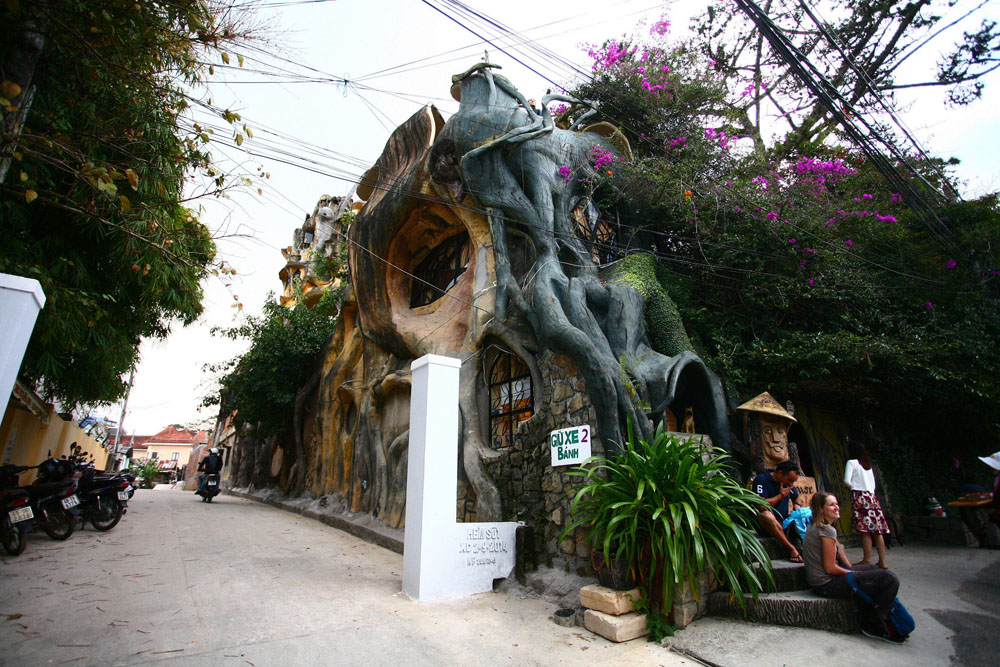 “Crazy House” – “Ngôi nhà điên” ở Đà Lạt