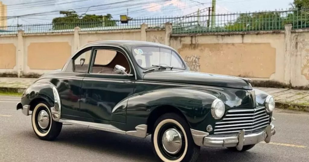 Xe hiếm Peugeot 203 Coupe A Vendre 1954 tại Việt Nam