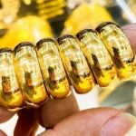 Giá vàng ‘bốc hơi’ 200 USD chỉ sau một đêm, vàng nhẫn giảm 4 triệu đồng/lượng