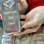 Bất ngờ tăng nhanh hơn vàng