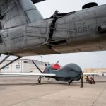 Ông Trump tức tối, nói đồng minh ‘tự đi mà lấy dầu’