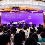 Nhưng quy mô ngân hàng mở rộng 20%, và chúng tôi vẫn tuyển thêm nhân viên kinh doanh