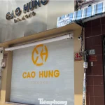 Đóng cửa hàng loạt, nhiều tiệm kim cương ở TPHCM đổ lỗi cho khách hàng